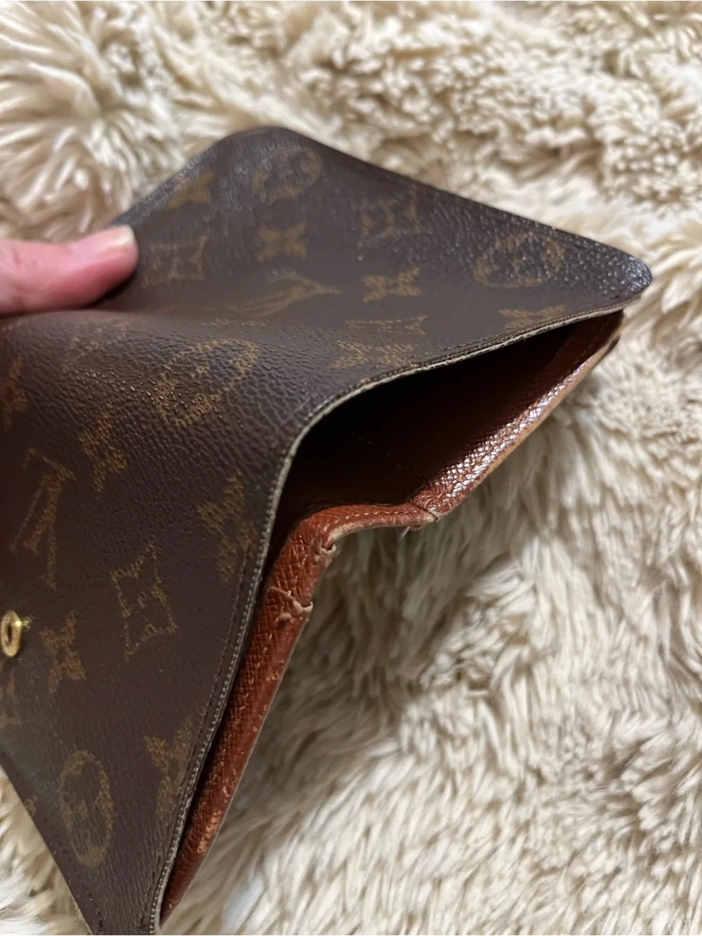 Fixer Louis Vuitton Monogram Canvas Snap Agenda in Dark Brown and Gold